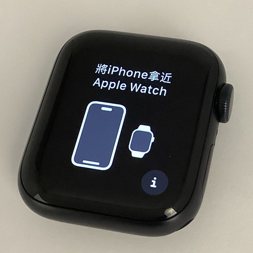 【現状販売】【初期化済】Apple Watch SE 第2世代 MNJT3J/A A2722 40mm ミッドナイト アルミ スポーツバンド ブラック スマートウォッチ_画像3