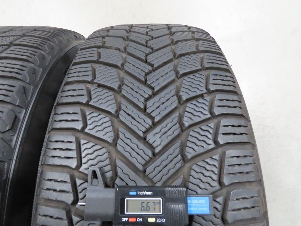 センサー付 ジープ 現行 ラングラー 純正 265/60R18 グランドチェロキー 7.5J +44 PCD127 5穴 ミシュラン Xアイス SNOW_画像5