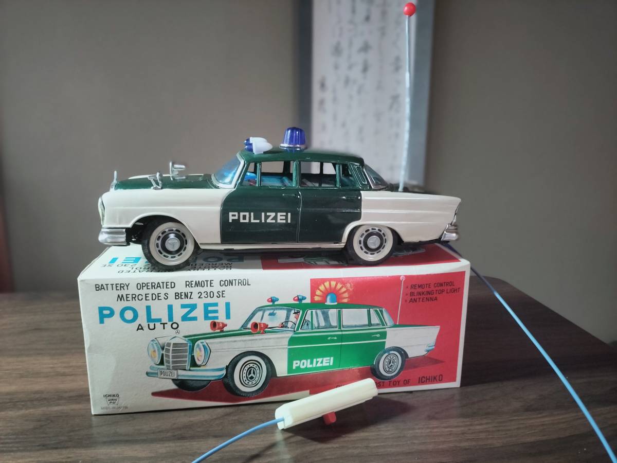 Ichiko Mercedes Benz 230SE Polizei イチコー　メルセデスベンツ 230SE パトカー