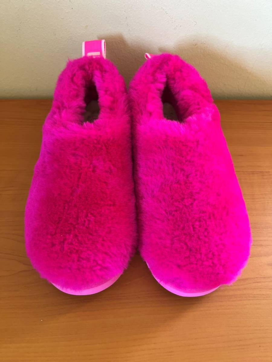 新品　UGG　アグ Classic Cozy Bootieブーティ　US6 23cm _画像1