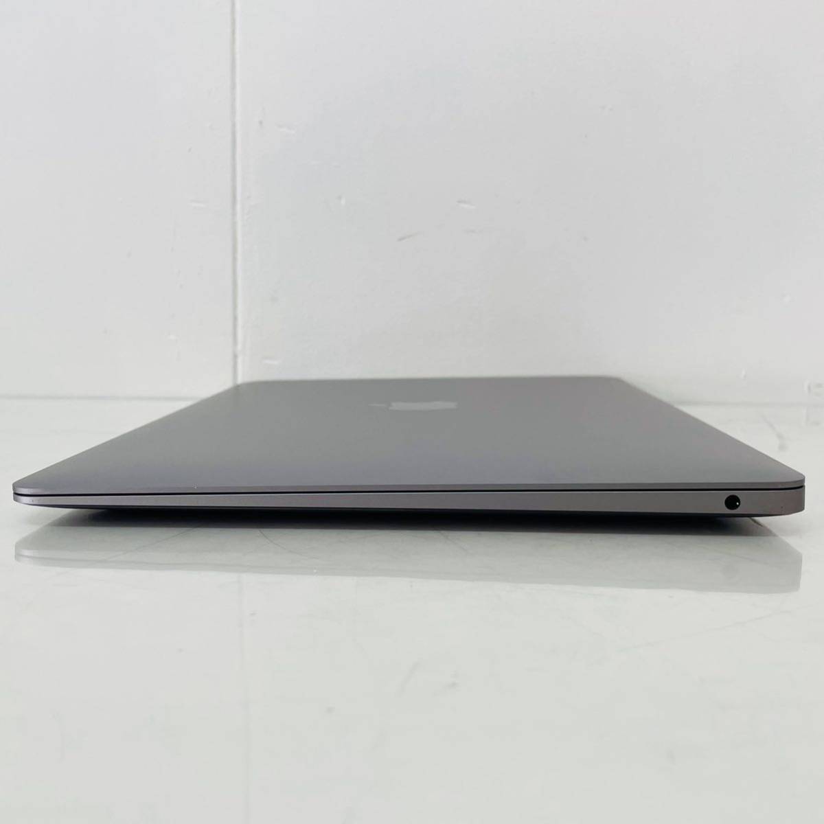 完動品　MacBook Air　M1 16GB 2020 1TB　充放電回数86回　本体のみ　 i15419 80サイズ発送 　_画像6