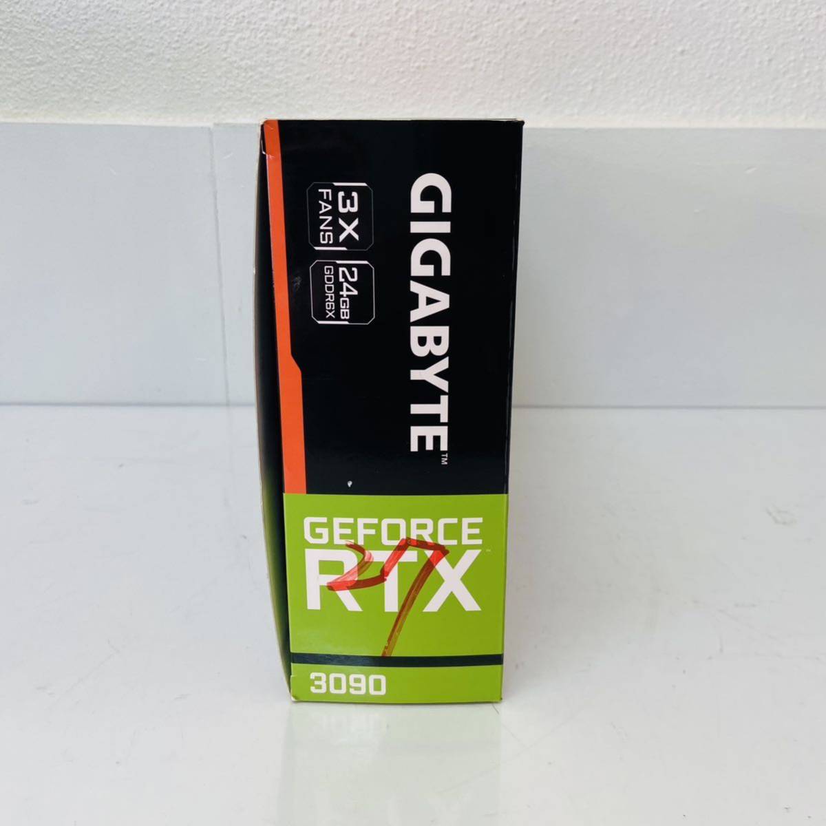 完動品　GIGABYTE GeForce RTX3090 EAGLE 24G GV-N3090EAGLE-24GD　グラフィックボード　i15585　100サイズ発送_画像3