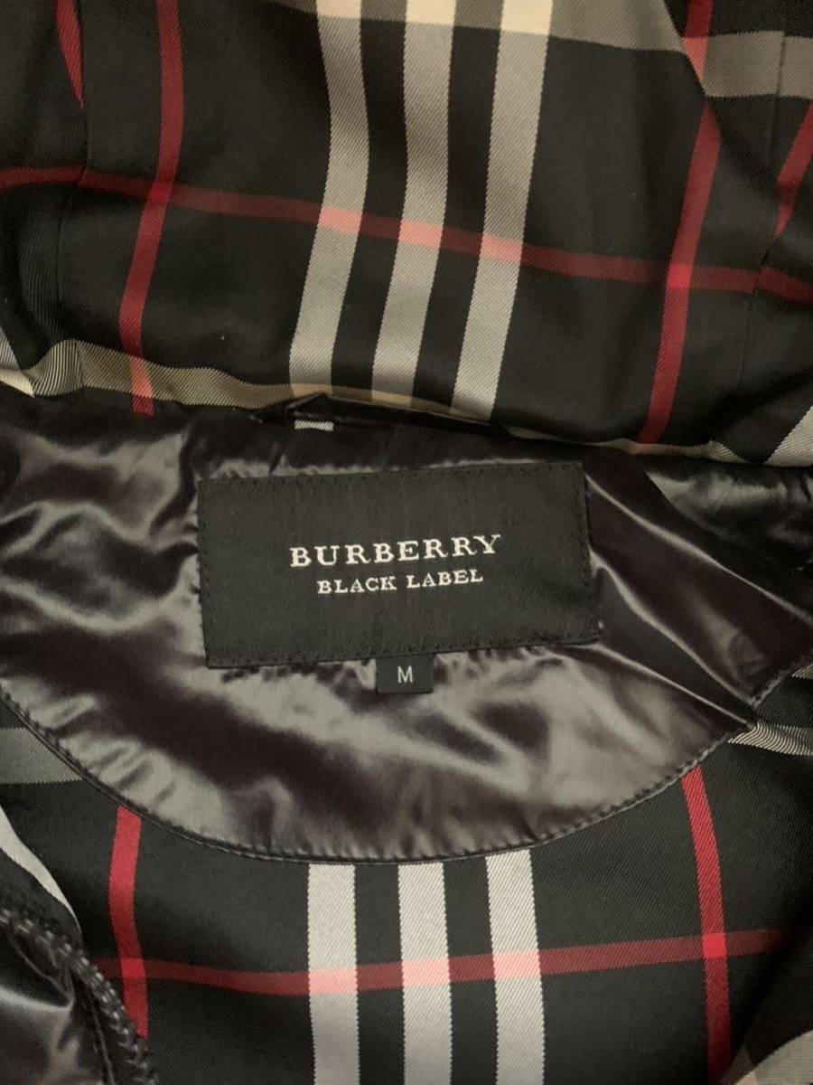 【送料無料】バーバリーブラックレーベル 最高級 ホワイトグースダウンベスト 三陽商会 BURBERRYBLACKLABEL アウター ブルゾン　Mサイズ_画像2