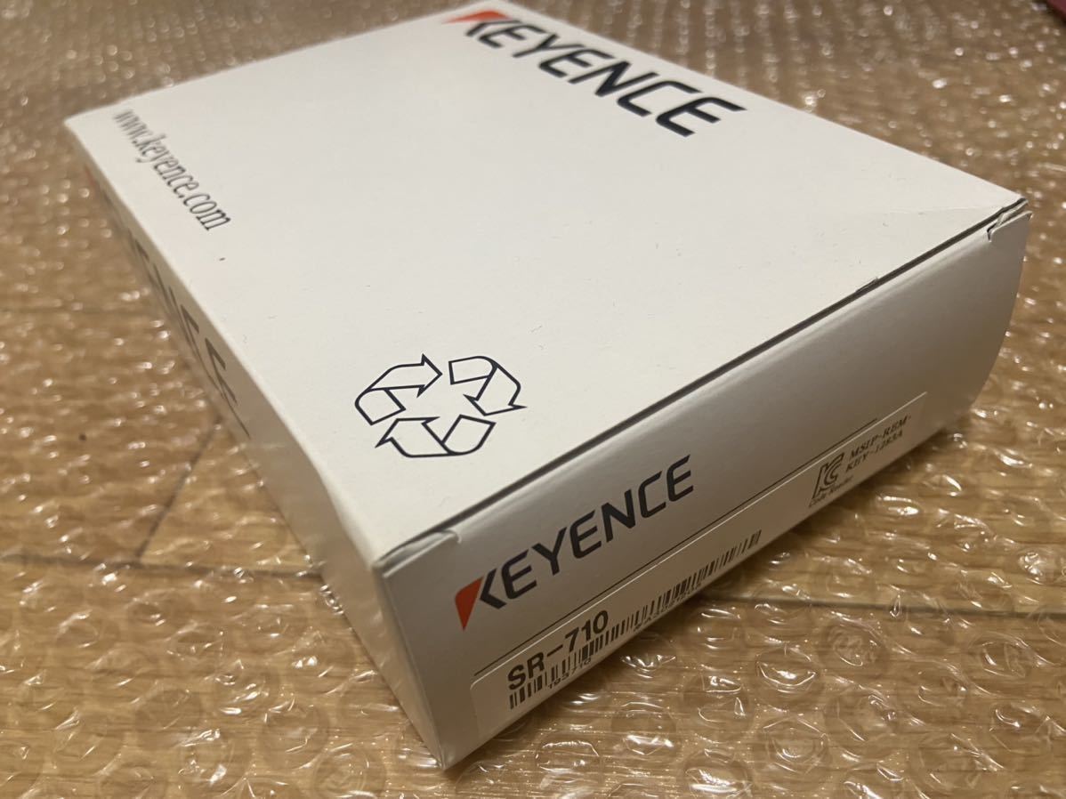 新品未開封 KEYENCE キーエンス SR-710 超小型コードリーダ 超小型固定式コードリーダ※4