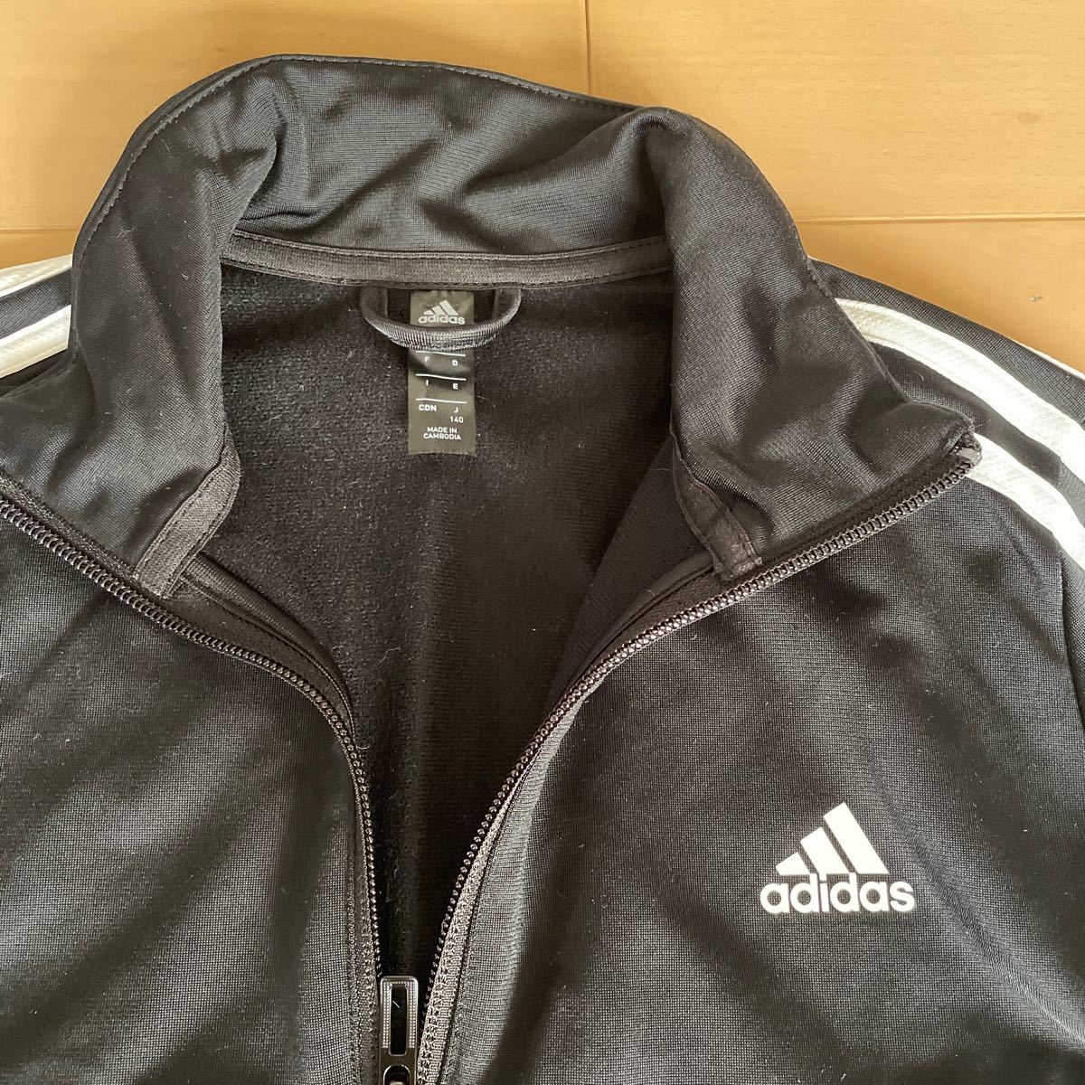  включая доставку Adidas adidas джерси tops чёрный Zip выше жакет размер 140cm бесплатная доставка 