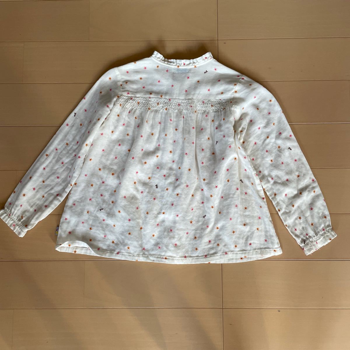  бесплатная доставка Miki house Miki House длинный рукав блуза белый цветочный принт 130cm мягкость марля материалы включая доставку 
