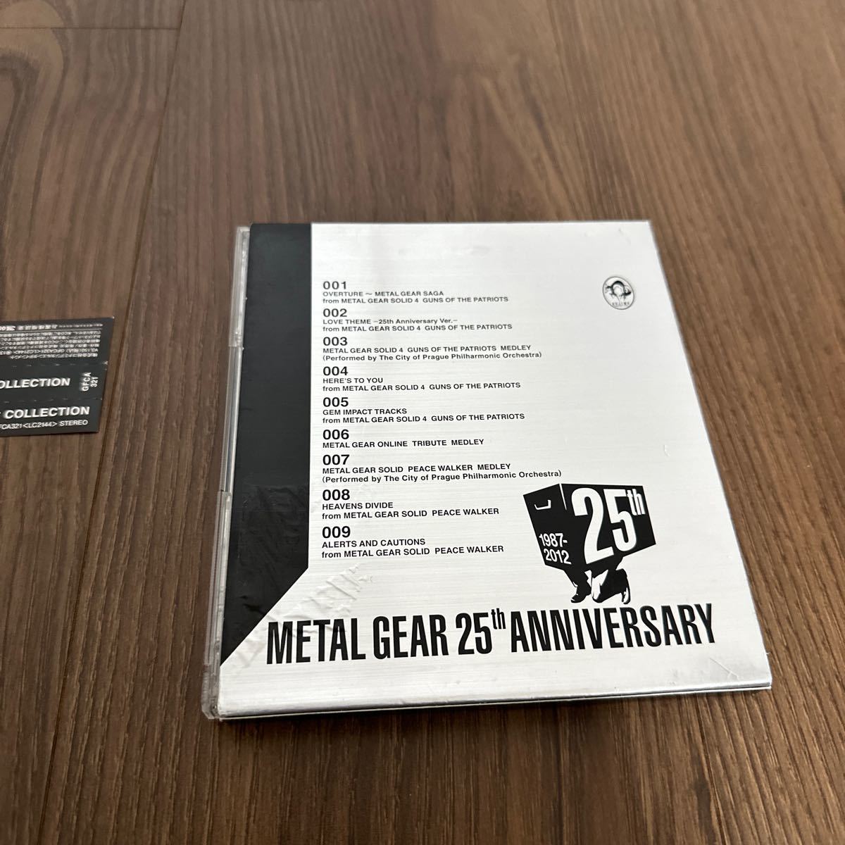 稀少スリーブ付帯付CD!! METAL GEAR MUSIC COLLECTION メタルギアミュージックコレクション 25TH GFCA321 ゲーム音楽 1987-2012_画像2