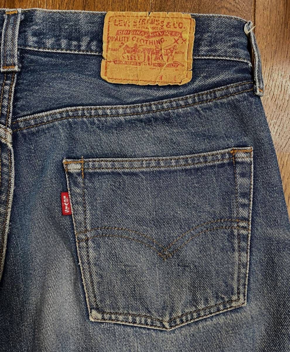 80's Levi's 501 リーバイス 赤耳 ボタン裏555 W31 ヴィンテージ デニムパンツ USA製 バレンシア工場_画像4