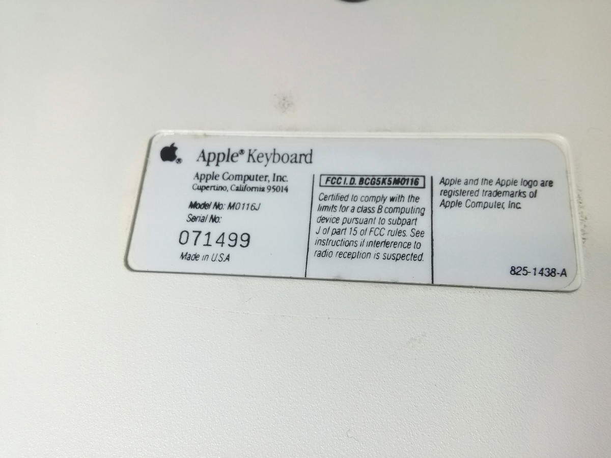 Apple Macintosh コンピューター キーボード　　MO116J　動作未確認【ジャンク】アップル_画像6