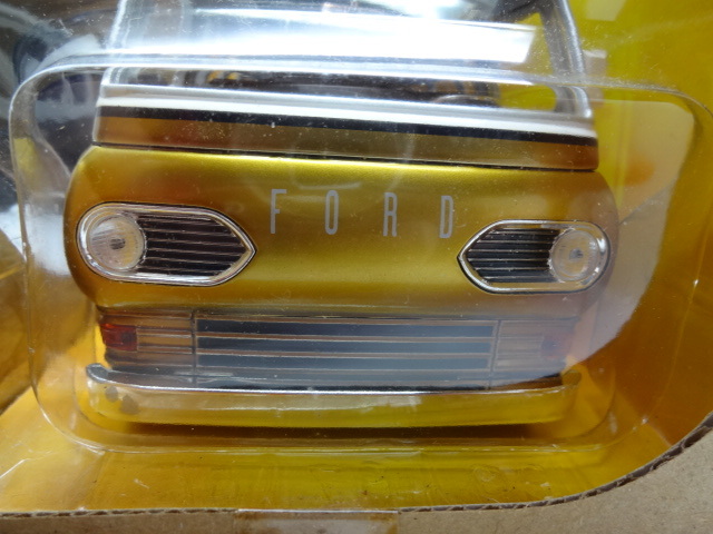 Jada　1/24　1965年 フォード エコノライン オールドスクール カスタム　ミニカー　DUB CITY OLD SKOOL 　※傷汚れあり（箱・本体）_画像3