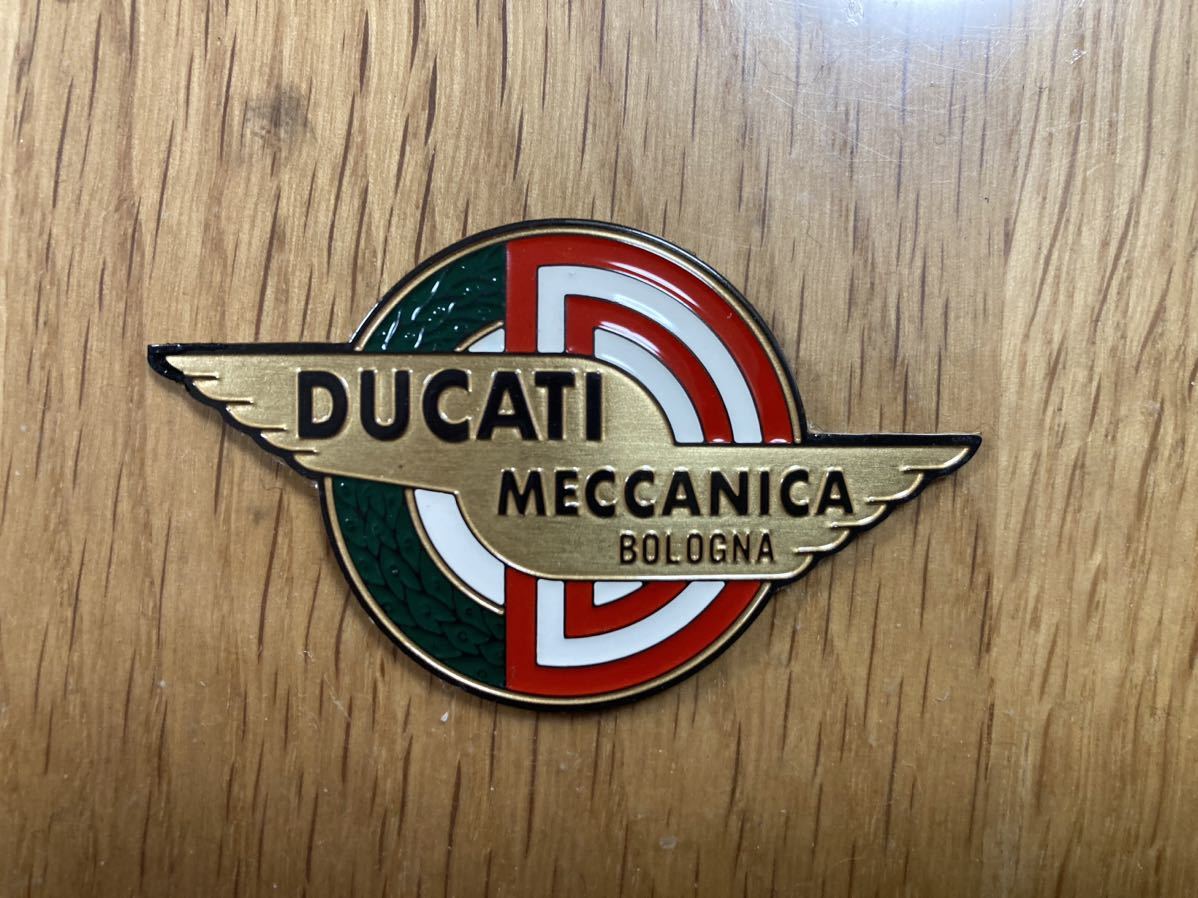 ducati メカニカ MECCANICA ステッカー 村山モータース メタルステッカー 曲面タイプ 新品 900ss 900sl 400ss F1 F3 モンスター 851 888_画像1