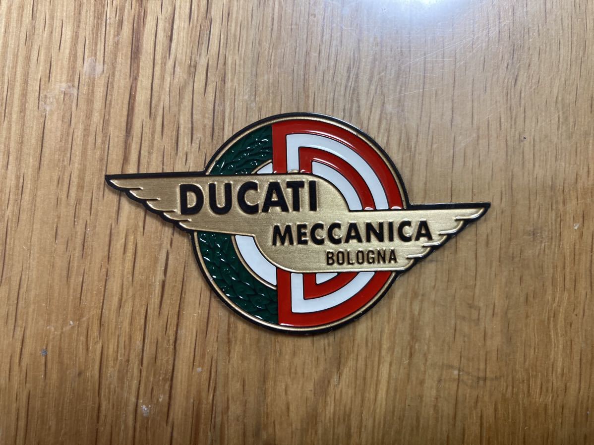ducati メカニカ MECCANICA 金属ステッカー 村山モータース メタルステッカー 平面タイプ 新品900ss 900sl 400ss F1 F3 モンスター 851 888_画像1
