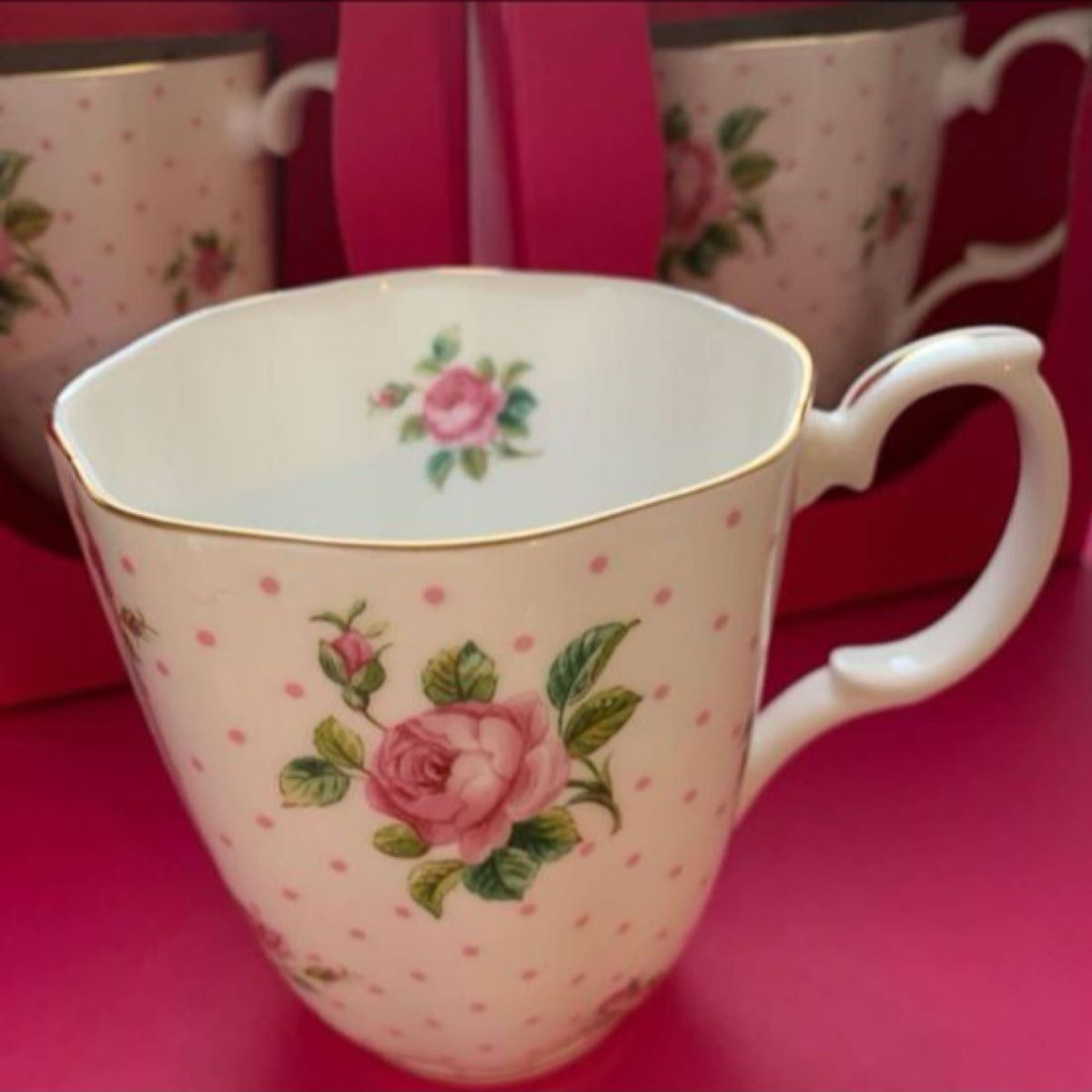 ロイヤルアルバートRoyal Albert:Cheeky Pink Vintage ペアマグカップ