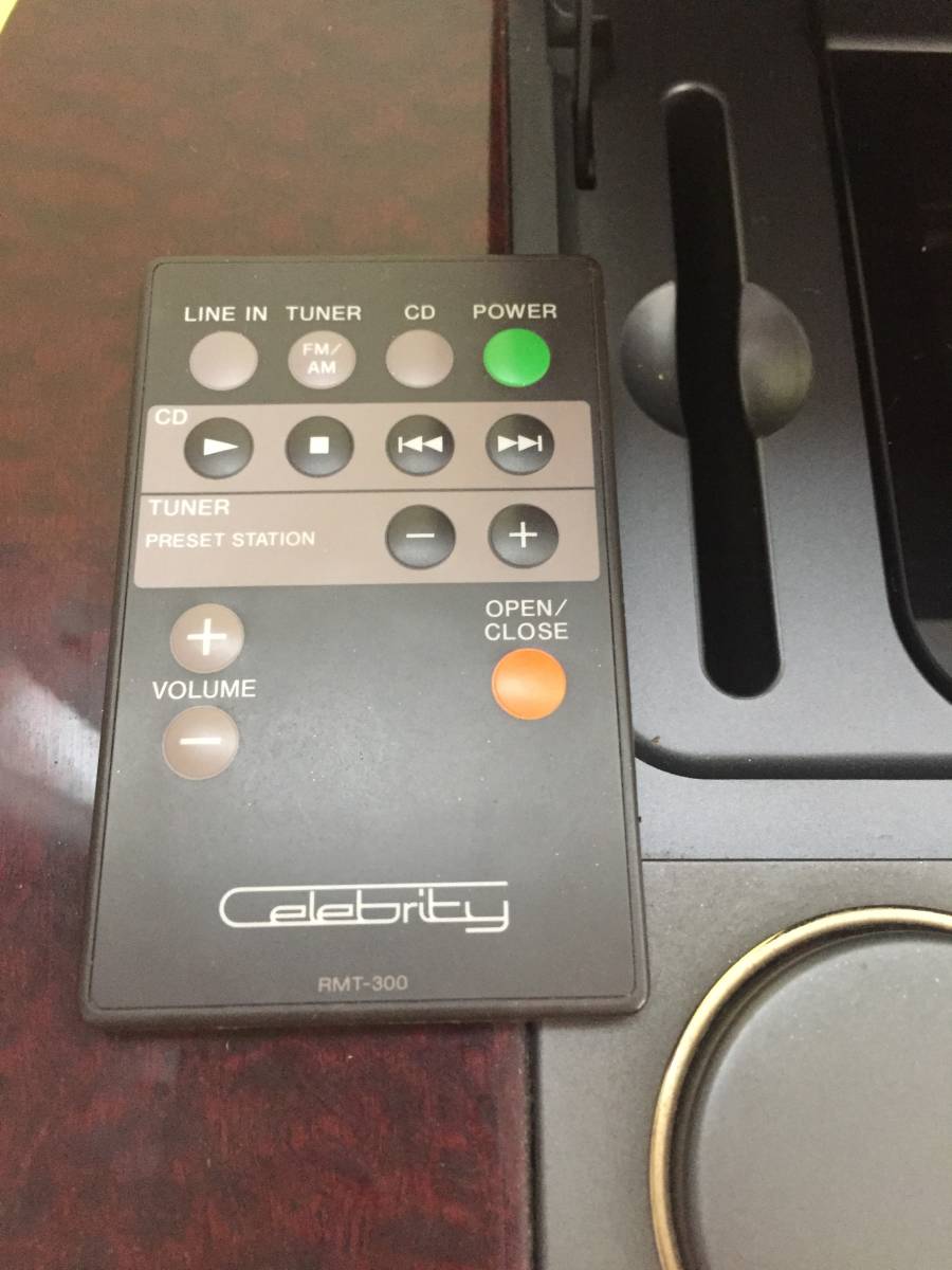 SONY　セレブリティD3000　CDプレーヤー　AM/FM　CD認識しないためジャンク品　説明書在り　オーディオ機器　CDデッキ　コンポ_画像4