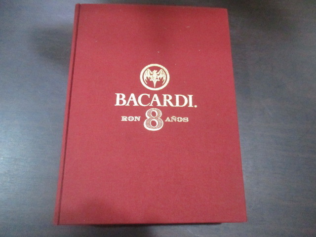 未開栓品 古酒 BACARDI RON 8 ANOS バカルディ 8年 エイト ブック型 ミニチュアボトル 3本セット ラム酒 50ml 40% 1_画像1