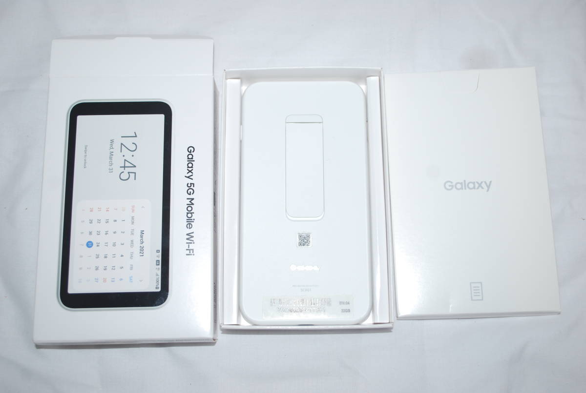 中古品 通電確認＆初期化済み 箱入り Samsung サムスン Galaxy 5G Mobile Wi-Fi SCR01 利用制限〇 352508203477381 ポケットWi-Fi _画像5