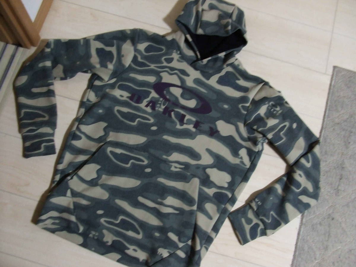 処分！オークリー Sサイズ（US）日本Mサイズ　スウェット フリース フーディ パーカー ENHANCE QD FLEECE HOODIE 10.7 FOA401417　中古良品_画像1