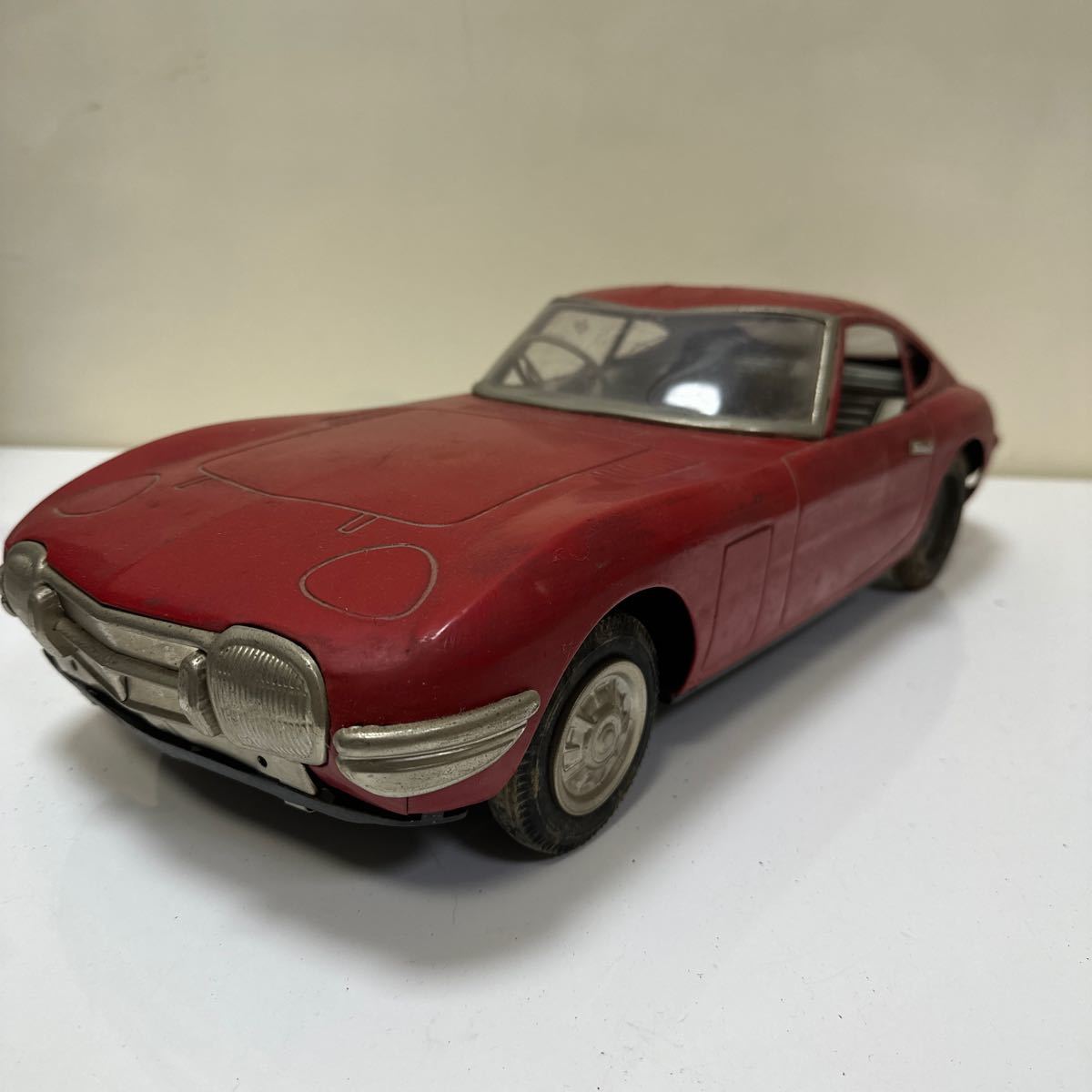 A182 昭和レトロ　当時物　野村トーイ　ブリキ　玩具　オモチャ　トヨタ　2000GT 赤　旧車