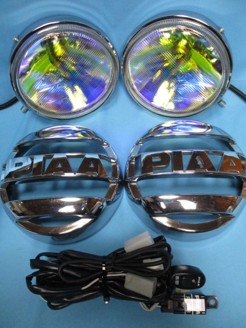 * PIAA520 set / medium sized thin type * load lamp * aero type / chrome plating * ion lens / H3 12V lighting OK / complete sale goods * CIBIE FET IPF