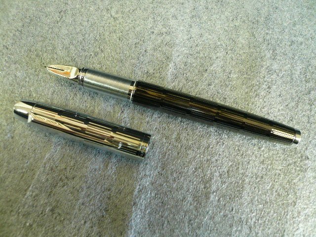 TSA-00777-03 筆記用具 PARKER パーカー 5th 万年筆 ケース付き_画像2