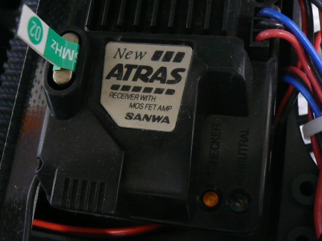 TMC-00293-03 SANWA サンワ New ATRAS RECEIVER WITH MOS FET AMP ラジコン シャーシのみ ※ジャンク品_画像4
