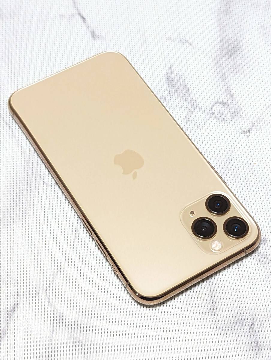 iPhone 11 Pro 64GB ゴールド SIMフリー 目立った傷なし バッテリー 82%_画像2