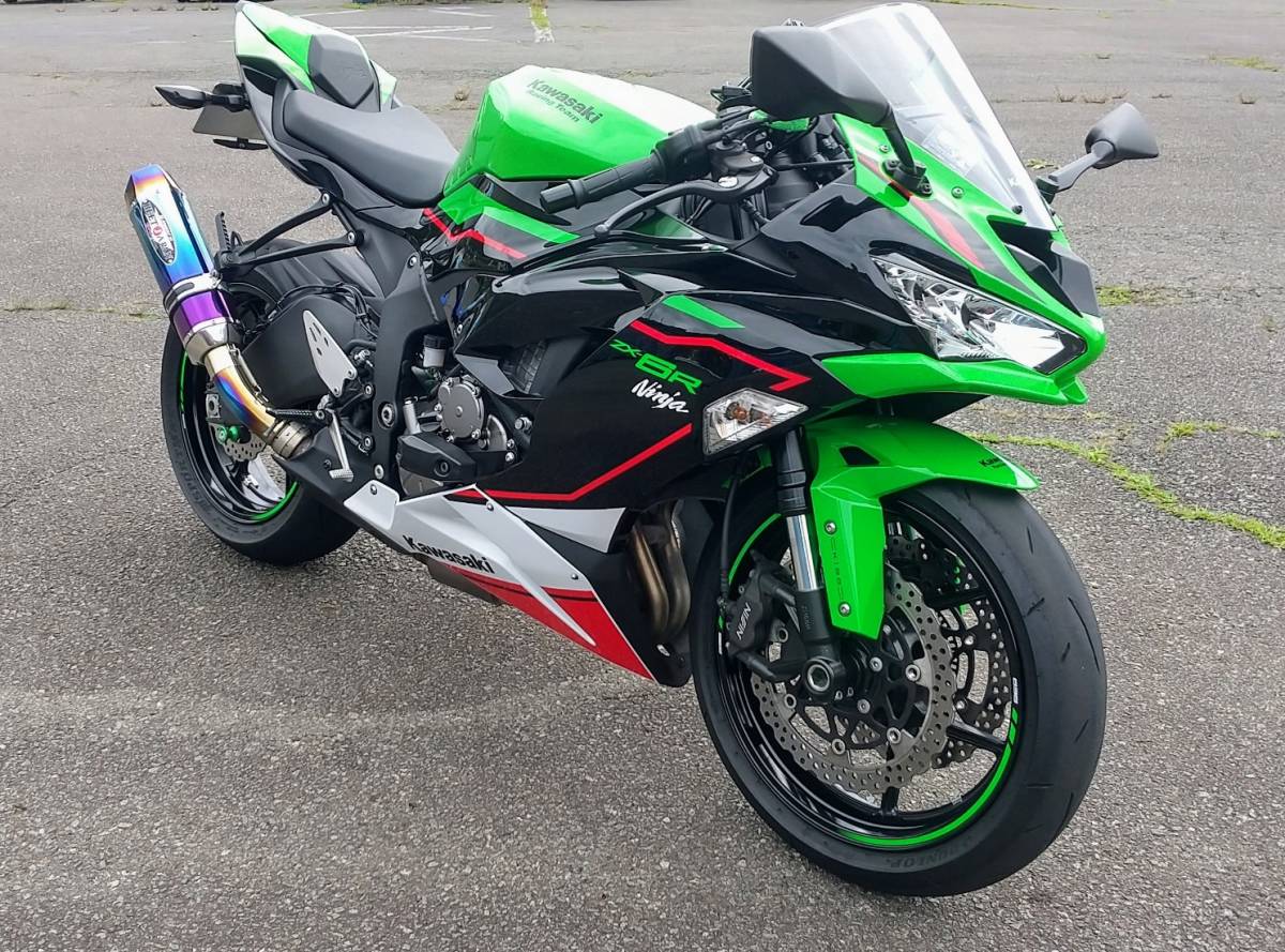 カワサキNinja ZX-6R ABS KRT 2022年 車検1年付（最終出品）_画像3