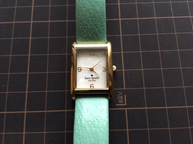 excellent degree Kate Spade Kate Spade NEWYORK Gold × white shell face turquoise original belt quarts lady's wristwatch 