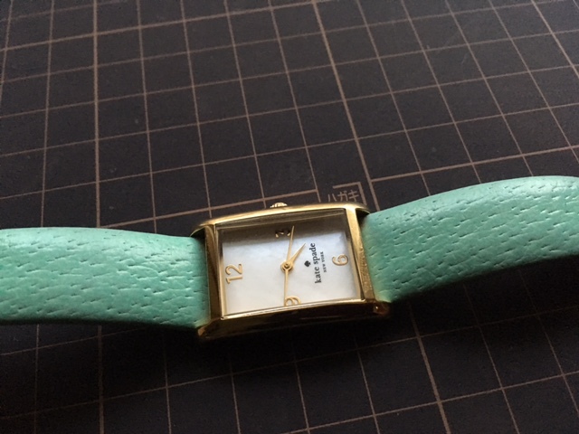  excellent degree Kate Spade Kate Spade NEWYORK Gold × white shell face turquoise original belt quarts lady's wristwatch 