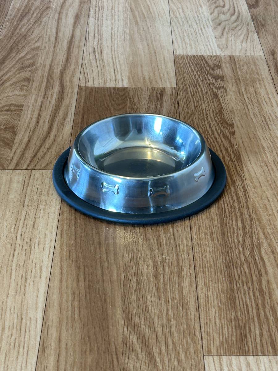  dog for tableware * hood bowl * made of stainless steel * slip prevention attaching 