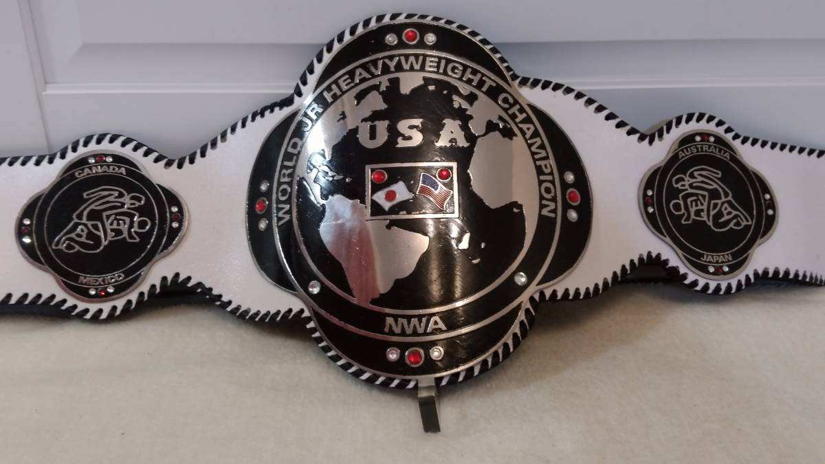 NWA世界ジュニアヘビー級ベルト(日米国旗版)　初代タイガーマスク 奪取モデル_画像5