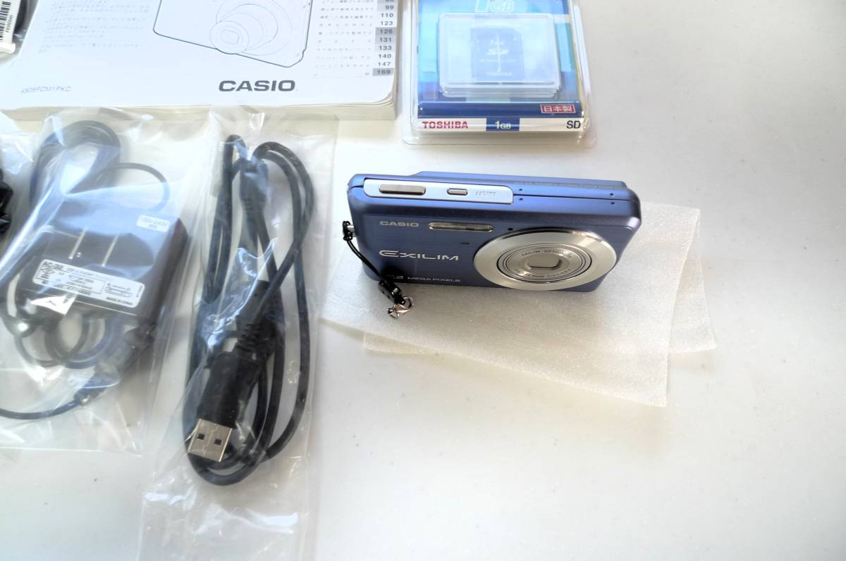 美品 CASIO カシオ EXILIM エクシリム 「EX-Z77」 デジカメ ブルー 使用回数 数回 備品全てあり SDカード_画像7