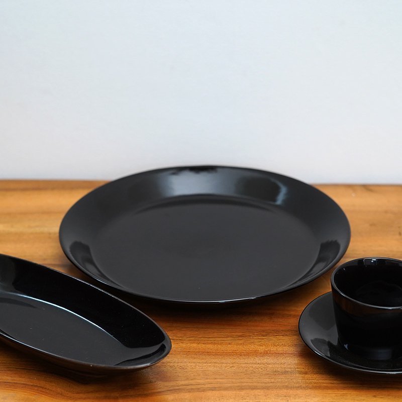 最高級 Finland / 60s / Pottery Black / 27 Plate Large 'Kilta