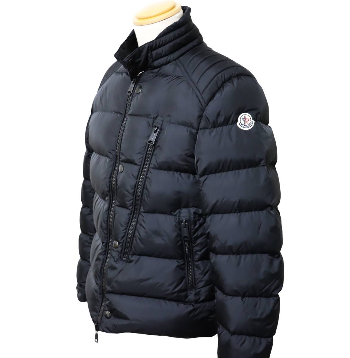 レア 未使用 MONCLER BAZILLE モンクレール バジーレ ブラック 1 国内