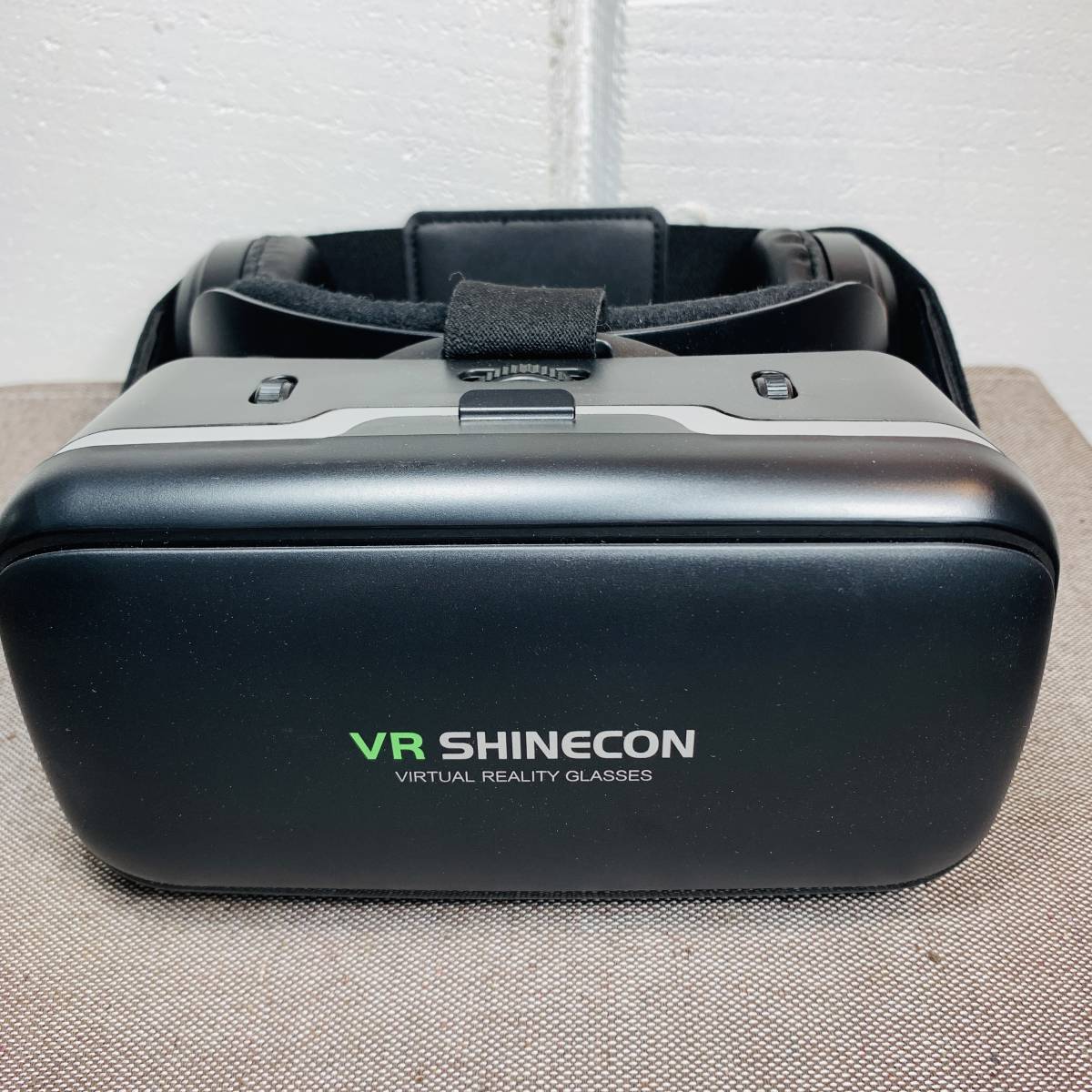 VRゴーグル iPhone Android ヘッドフォン付き 3D動画 バーチャル VR SHINECON 3D眼鏡 USED品 1円スタートの画像1