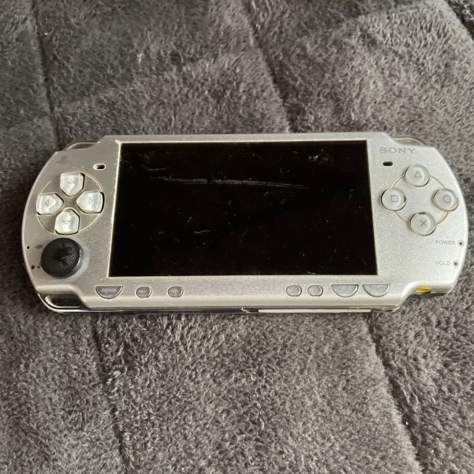 PSP 2000 （ジャンク品）_画像1