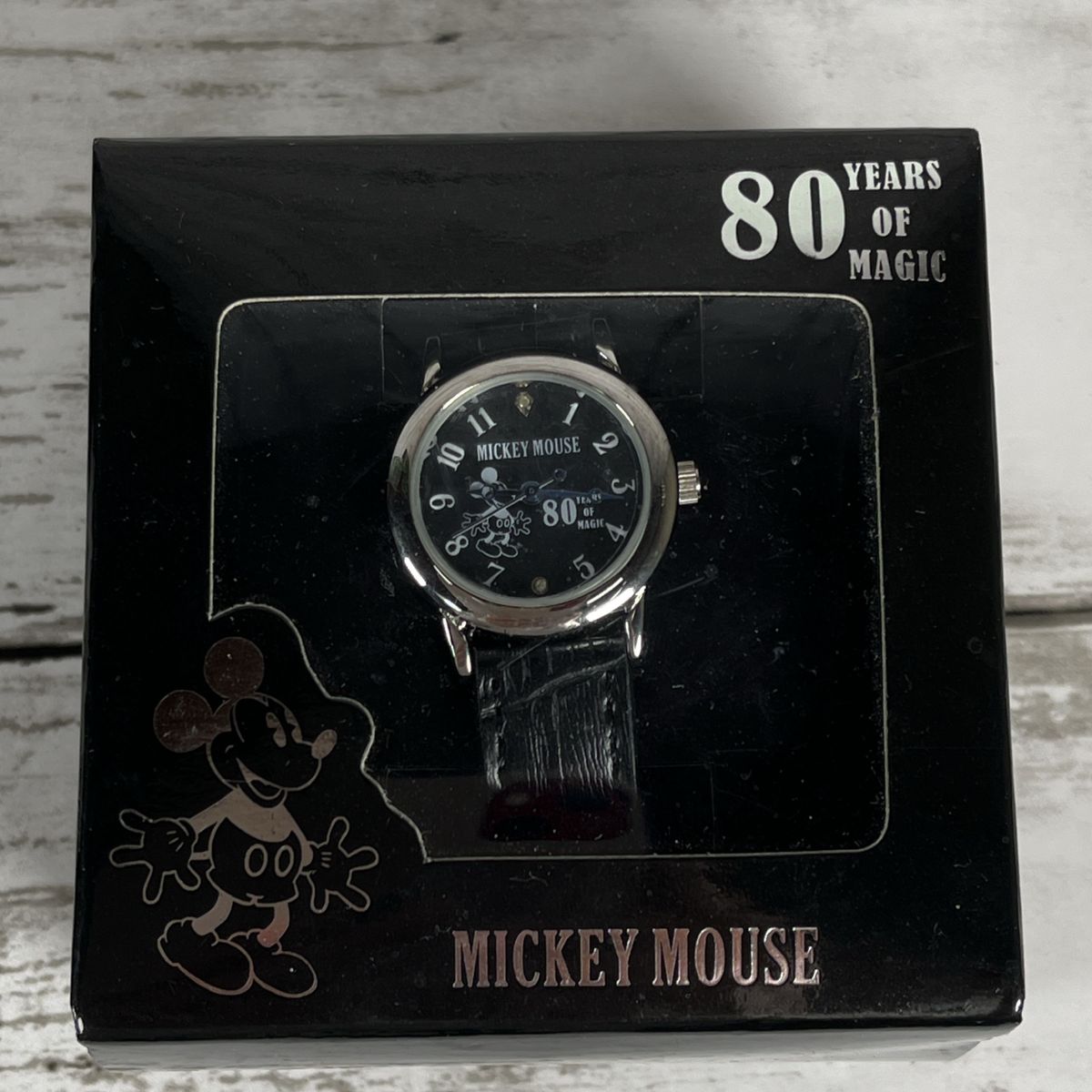限定品！　ミッキー80周年記念腕時計　スワロフスキー