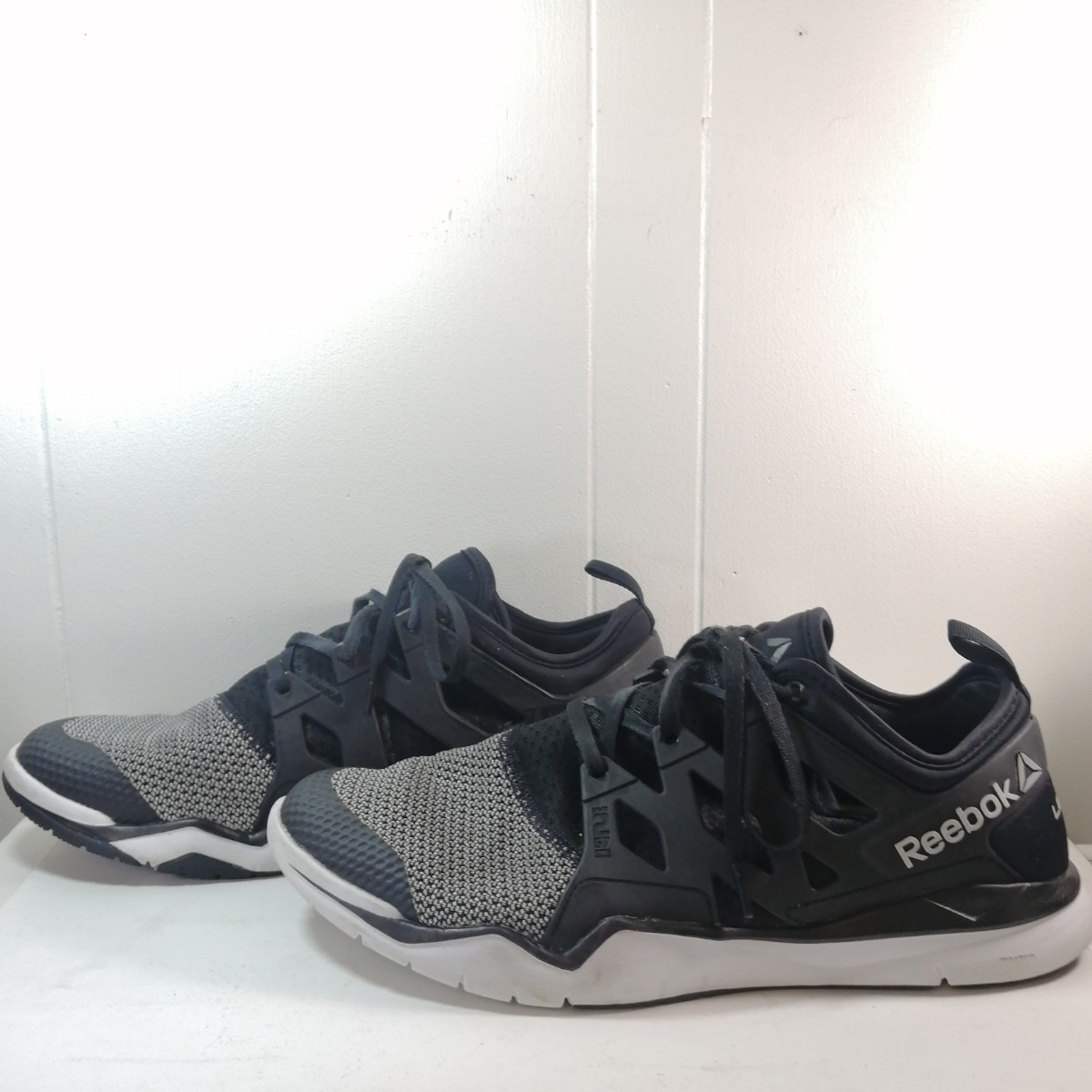 スニーカー Reebok x Lesmills 28.5cm_画像3