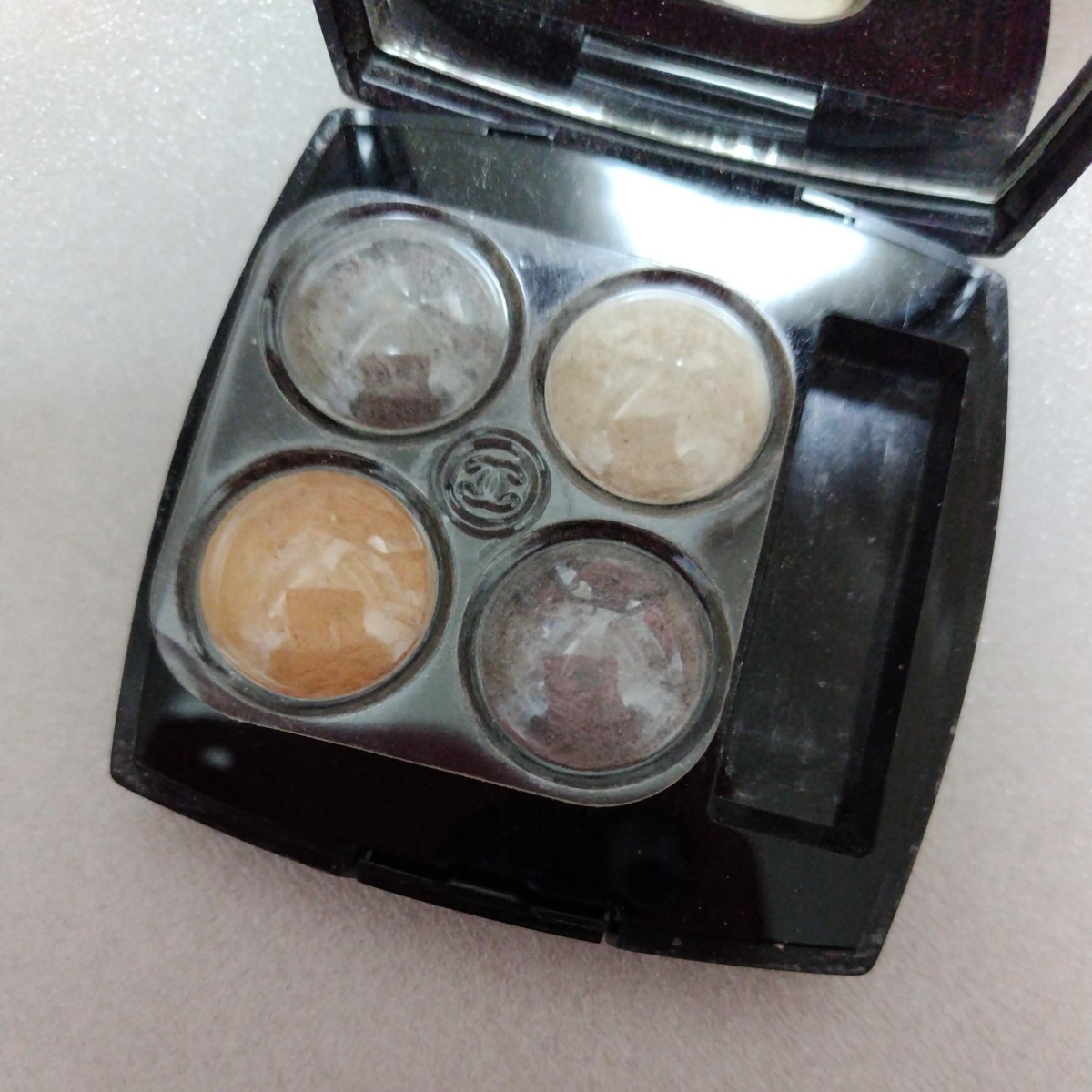 * popular color *CHANEL Chanel re cattle on brure cattle on bru75 eyeshadow I shadow 