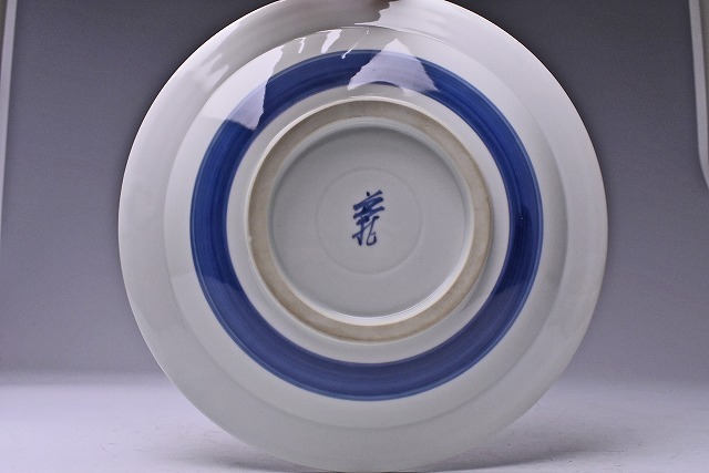 SALEHOT】 ヤフオク! - 篠田義一 染付『信濃路』飾皿 共箱栞 師 人間国