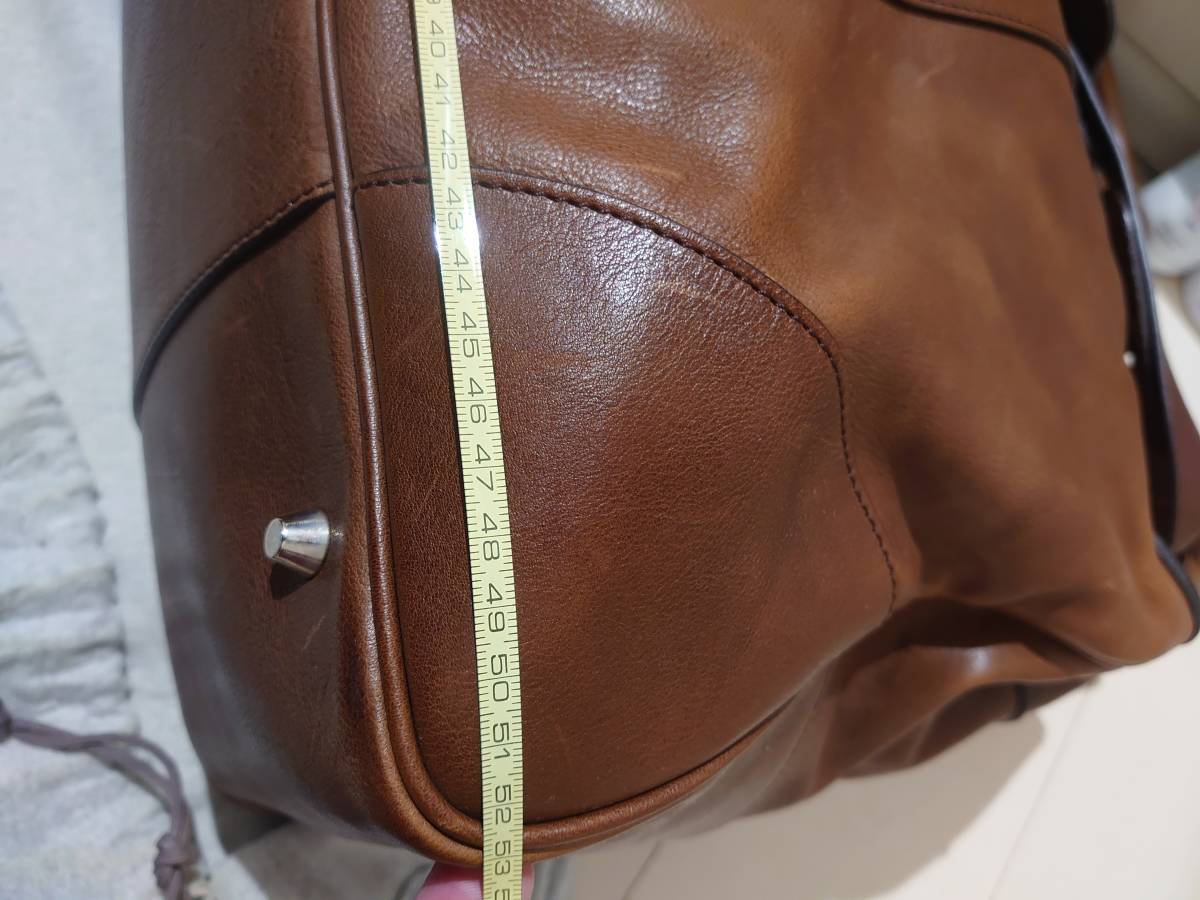 Brunello Cucinelli レザーダッフルバッグ 新品国内正規品 Brunello Cucinelli レザーダッフルバッグ 新品国内正規品