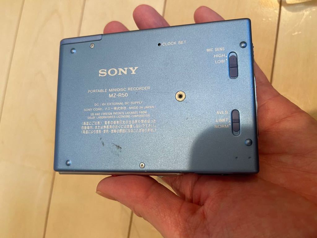 1円から　即決　ブルー　SONY ソニー WALKMAN ウォークマン　MDウォークマン ポータブルMD MZ-R50 リモコン　動作確認済み_画像4