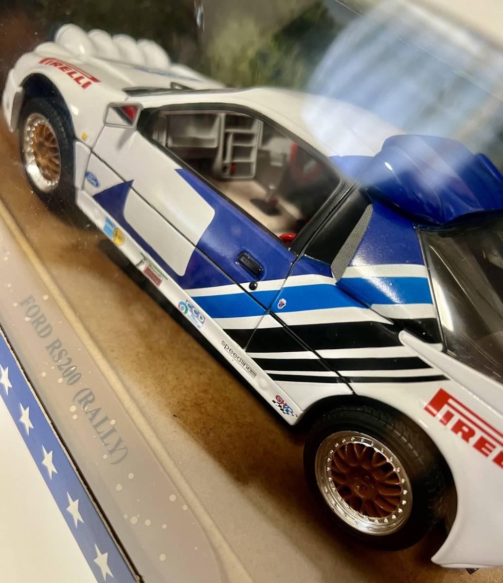未使用品 京商 RICKO 1/18 フォード RS200 ラリー FORD RS200 未使用品 京商 RICKO 1/18 フォード RS200 ラリー FORD RS200