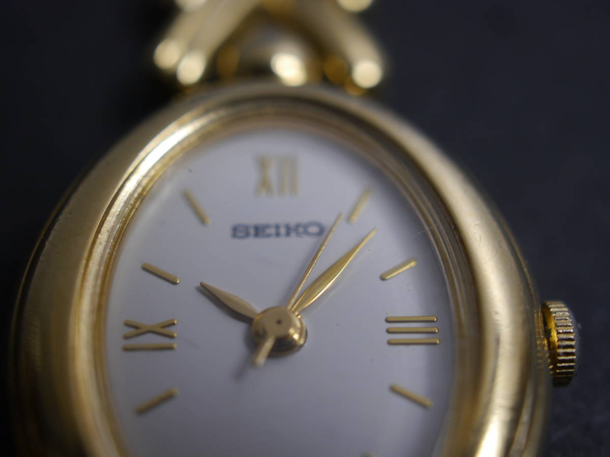 セイコー SEIKO クォーツ 3針 純正ベルト 1221-5930 女性用 レディース 腕時計 W400 稼働品の画像3