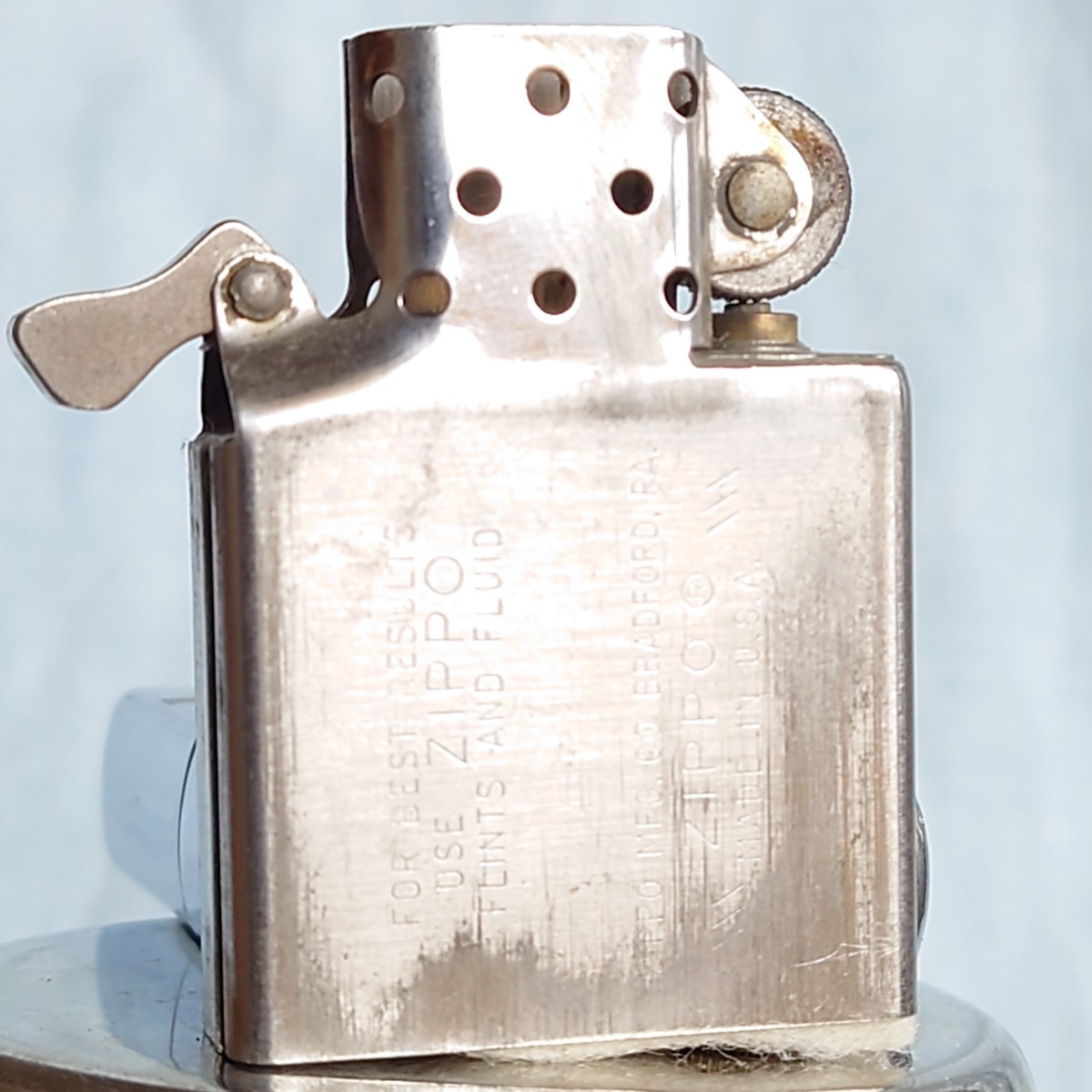 1111円～ ZIPPO 美品 イタリック 1985年製 ジッポ 超貴重モデル ジッポー SILVER Color オイルライター USA _画像7