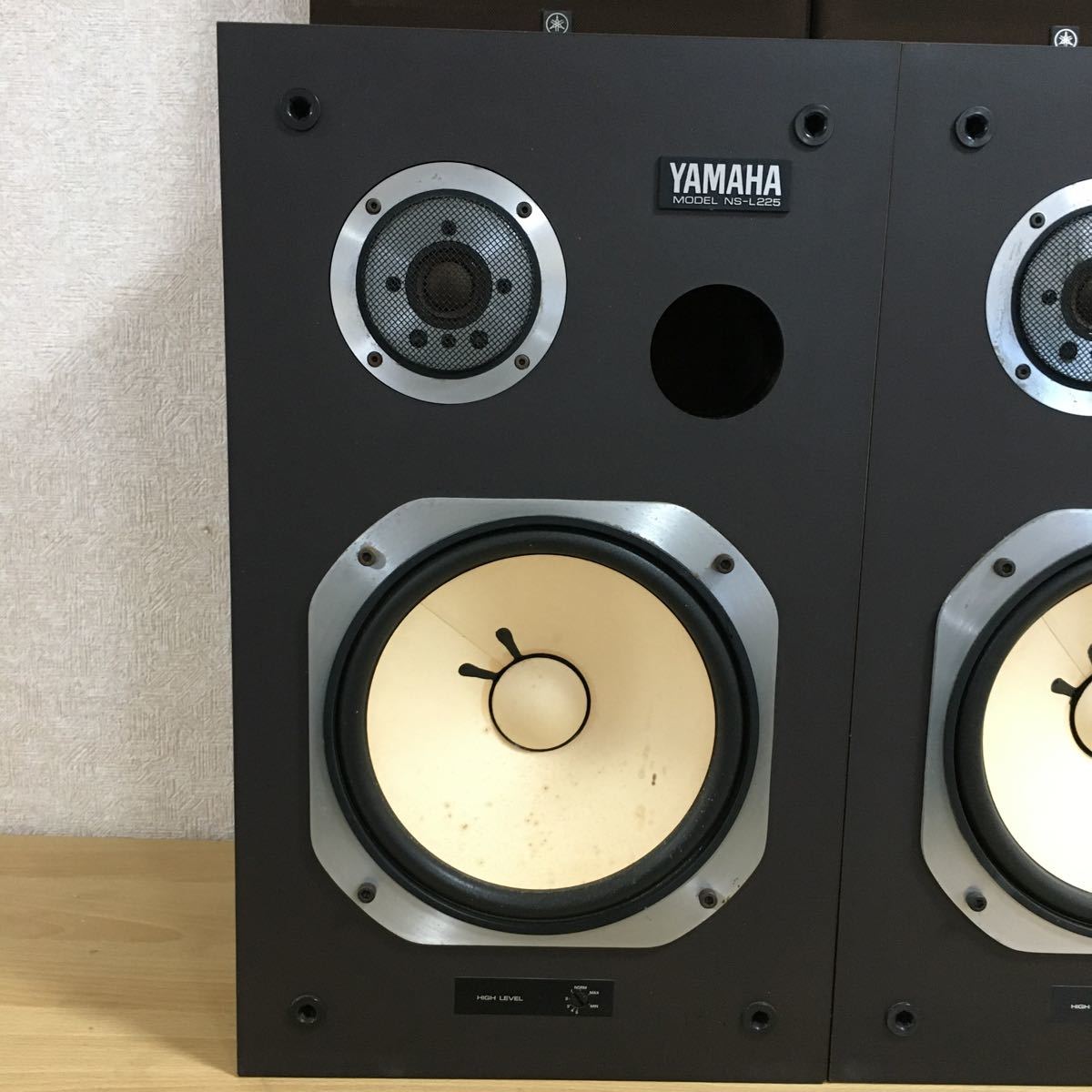 YAMAHA ヤマハ NS-L225 スピーカー ペア スピーカーペア 8OHMS 定格30W 最大60W オーディオ機器 音響機器 音出し確認済み 11 ス 4522_画像2