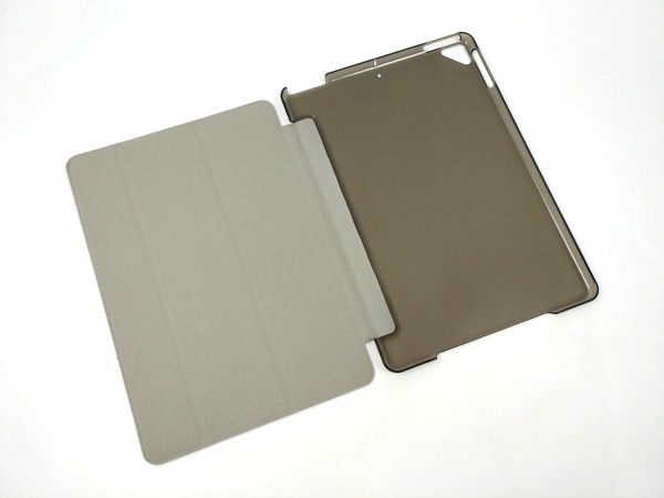 iPad Pro 10.5用 カバー PUレザー+ハードケース 三折 スタンド 薄型 ブラック_画像7