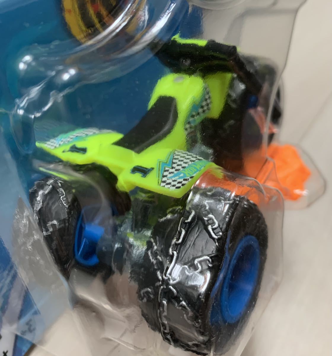 ホットウィール　 モンスタートラック　★　トライ トゥ クラッシュ ミー　★　ミニカー　★　Hot Wheels MONSTER TRUCKS　TRI TO CRUSH ME_画像3