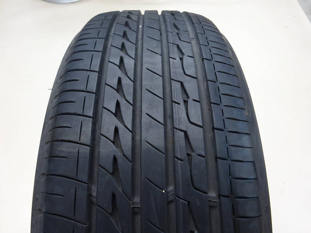 T-31　BS REGNO　GR-X2　★215/55R17 94V★　1本　溝あり 約9分山　高年式 2019年式　ブリヂストン　レグノ　最高級タイヤ　人気サイズ ！_画像1