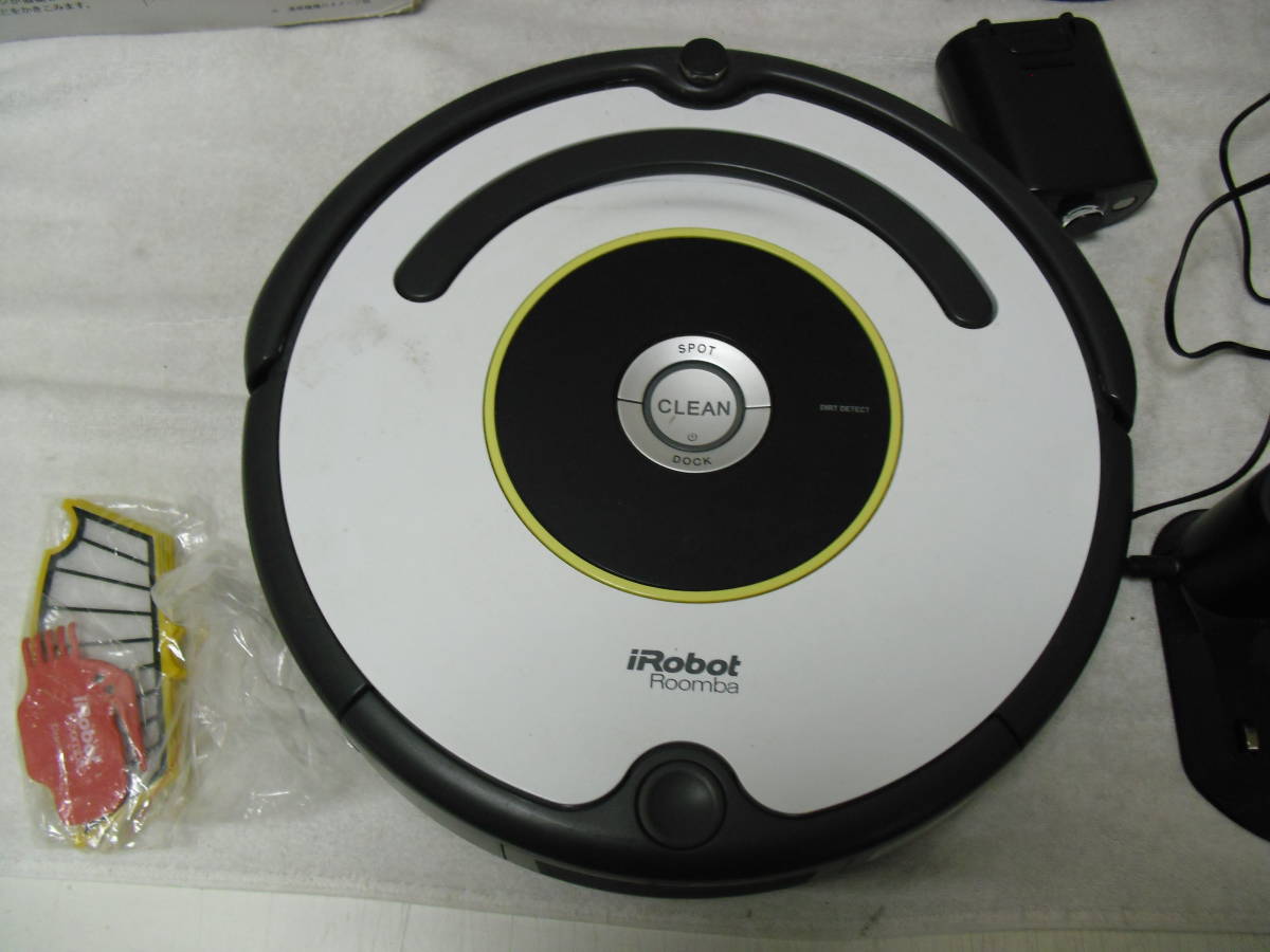 ロボット掃除機★ルンバ　IRobot　13年製SODC　Roomba　モデルNO. 620　ジャンク！_画像6